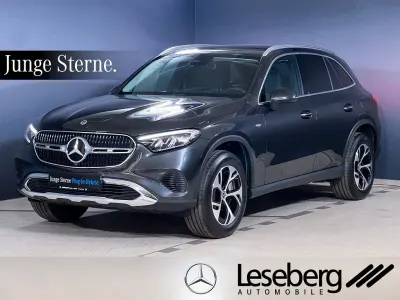 Używany Mercedes GLC300e Avantgarde 313 KM (230 kW) 2025 Szary SUV