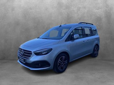 Gebraucht Mercedes T180 Progressive 116 PS (85 kW) 2025 Silber Van / Kleinbus