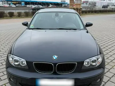 Gebraucht BMW 118 129 PS (94 kW) 2005 Blau Kleinwagen