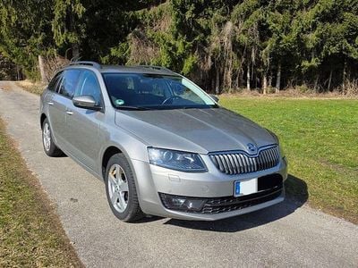 Gebraucht Skoda Octavia 179 PS (131 kW) 2016 Beige Kleinwagen