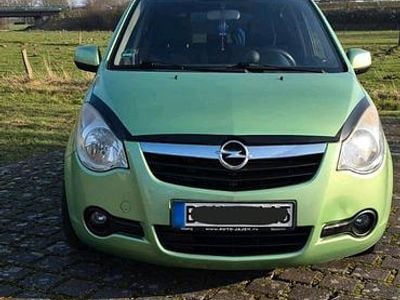 Usata Opel Agila 94 CV (69 kW) 2008 Verde Utilitaria