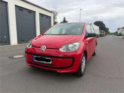 Usado VW up! 60 CV (44 kW) 2015 Rojo Utilitario