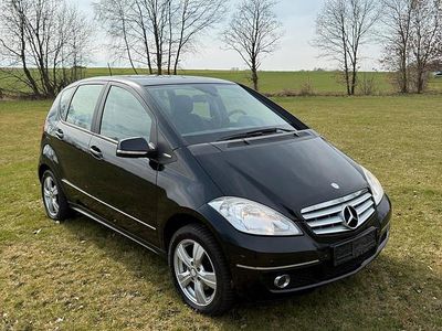Gebraucht Mercedes A180 Avantgarde 109 PS (80 kW) 2009 Schwarz Kleinwagen