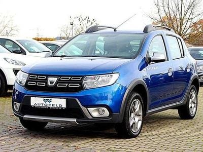 Blau Gebraucht 2020 Dacia Sandero Prestige Limousine | 11.950 € (Fairer Preis)