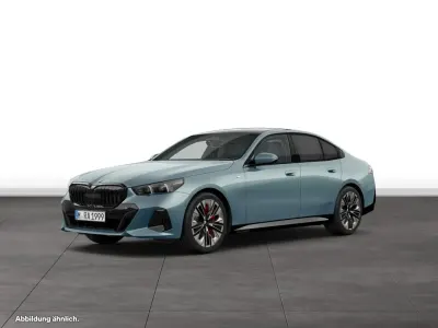 Gebraucht BMW 540 M Sport 286 PS (210 kW) 2025 Grün Limousine