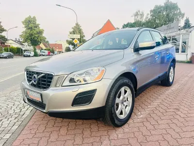 Gebraucht Volvo XC60 Kinetic 163 PS (119 kW) 2012 SUV