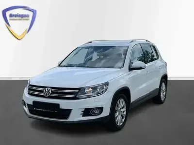 Gebraucht VW Tiguan Trendline 122 PS (89 kW) 2012 Weiß SUV
