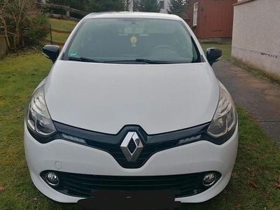 Gebraucht Renault Clio IV Dynamique 90 PS (66 kW) 2014 Weiß Kleinwagen