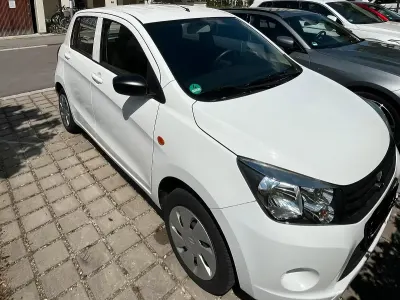 Gebraucht Suzuki Celerio 68 PS (50 kW) 2018 Weiß Kleinwagen