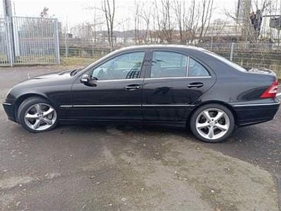 Mercedes C230