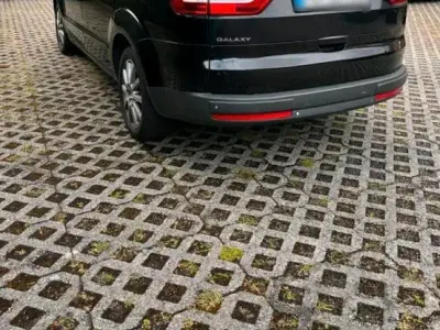 Gebraucht Ford Galaxy 162 PS (119 kW) 2012 Schwarz Van / Kleinbus