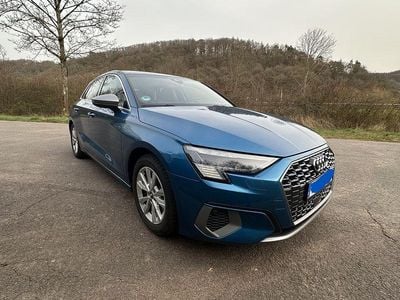 Usata Audi A3 Edition .1 150 CV (110 kW) 2020 Blu Berlina