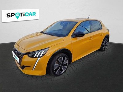 Gelb Gebraucht 2022 Peugeot e-208 GT Kleinwagen | 16.780 € (Guter Preis)