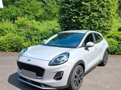 Gebraucht Ford Puma Titanium 125 PS (91 kW) 2020 Grau SUV