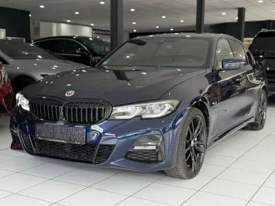 Gebraucht BMW 330 M Sport 184 PS (135 kW) 2022 Blau Limousine