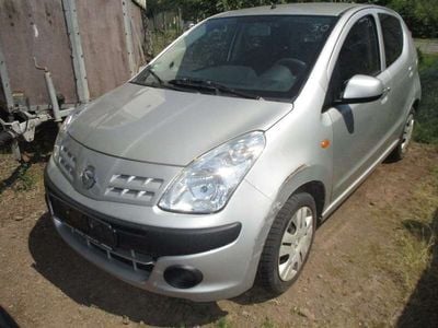 Nissan Pixo