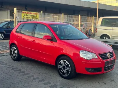 Gebraucht VW Polo 80 PS (58 kW) 2008 Rot Kleinwagen
