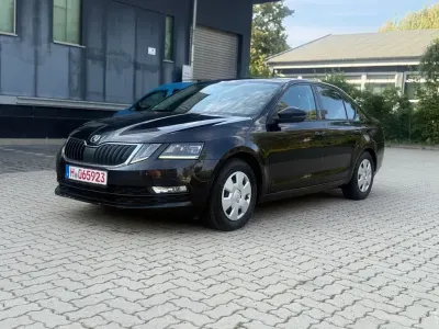 Gebraucht Skoda Octavia Drive 116 PS (85 kW) 2017 Schwarz Limousine