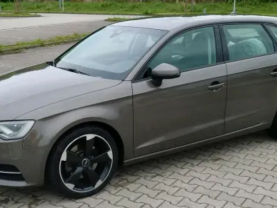 Używany Audi A3 S-Line 150 KM (110 kW) 2015 Brązowy Kombi