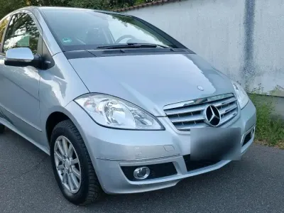 Gebraucht Mercedes A170 115 PS (84 kW) 2009 Silber Kleinwagen