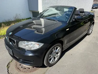 Gebraucht BMW 120 Cabriolet 177 PS (130 kW) 2009 Schwarz Cabrio
