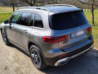 Usata Mercedes GLB220 AMG line 190 CV (139 kW) 2025 Grigio SUV