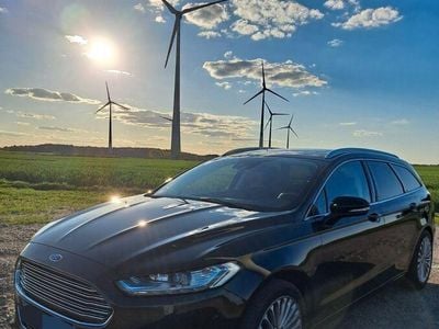Gebraucht Ford Mondeo Titanium 179 PS (131 kW) 2016 Schwarz Kombi
