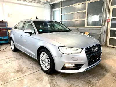 Gebraucht Audi A3 Ambiente 110 PS (80 kW) 2014 Silber Limousine