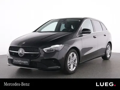 Używany Mercedes B200 Progressive 163 KM (119 kW) 2025 Czarny Minivan