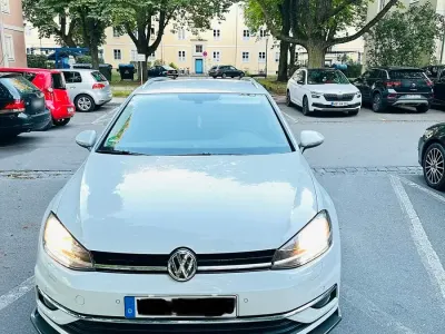 Gebraucht VW Golf VII 116 PS (85 kW) 2017 Weiß Limousine