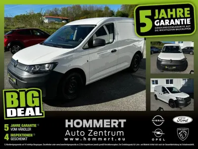 Używany VW Caddy 102 KM (75 kW) 2023 Biały Minivan