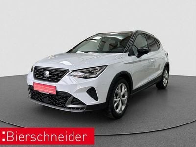 Weiss Gebraucht 2025 Seat Arona FR SUV | 24.289 € (Etwas zu teuer)