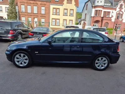 Gebraucht BMW 316 116 PS (85 kW) 2004 Blau Limousine