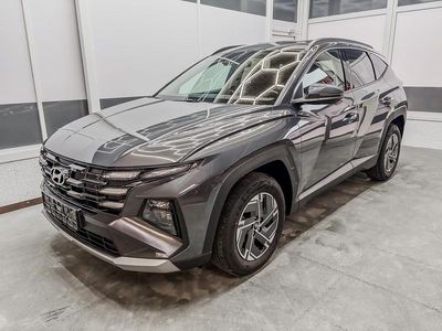 Neu Hyundai Tucson Style 160 PS (117 kW) 2025 Ecotronic gray pe2 SUV