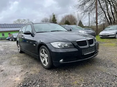 Gebraucht BMW 318 143 PS (105 kW) 2008 Schwarz Kombi