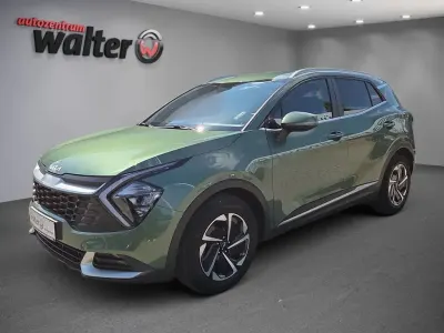 Gebraucht Kia Sportage 179 PS (131 kW) 2023 Grün SUV