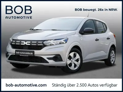 Gebraucht Dacia Sandero Essentiel 67 PS (49 kW) 2024 Moonstonegrau Limousine