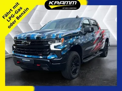 Usata Chevrolet Silverado LT 426 CV (313 kW) 2025 Nero SUV