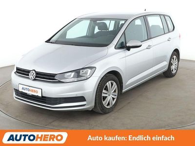 Grau Gebraucht 2017 VW Touran Trendline Van / Kleinbus | 15.470 € (Fairer Preis)