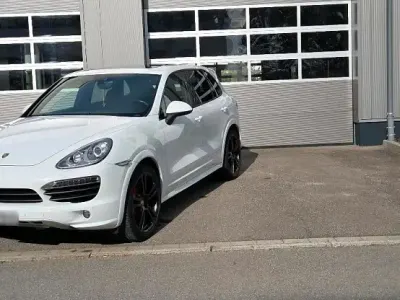 Gebraucht Porsche Cayenne 380 PS (279 kW) 2013 Weiß SUV
