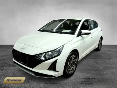 Gebraucht Hyundai i20 Trend 101 PS (74 kW) 2022 Andere farbe Kleinwagen