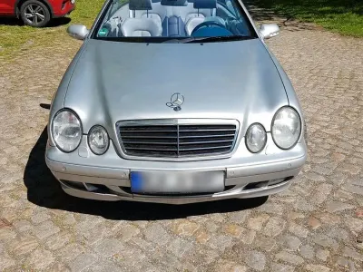 Gebraucht Mercedes CLK320 Avantgarde 218 PS (160 kW) 2000 Silber Cabrio