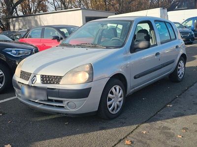 Renault Clio II