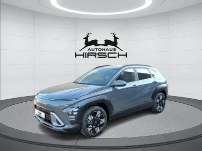 Neu Hyundai Kona Prime 137 PS (100 kW) 2026 Ecotronic gray SUV