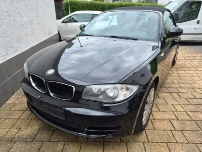 Gebraucht BMW 118 Cabriolet 143 PS (105 kW) 2010 Schwarz Cabrio