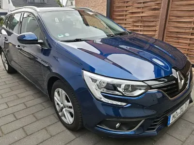 Gebraucht Renault Mégane IV 116 PS (85 kW) 2020 Blau Limousine