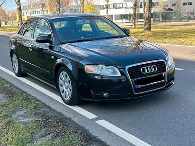 Gebraucht Audi A4 140 PS (102 kW) 2007 Schwarz Limousine