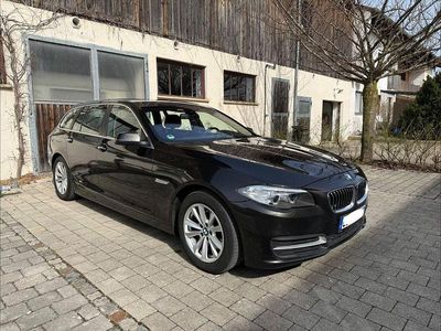 Gebraucht BMW 525 218 PS (160 kW) 2015 Braun Kombi
