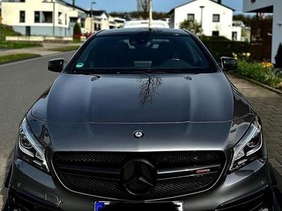 Mercedes CLA45 AMG