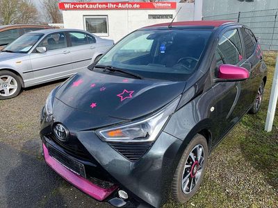 Gebraucht Toyota Aygo x-style 72 PS (52 kW) 2020 Dark grey mica Kleinwagen